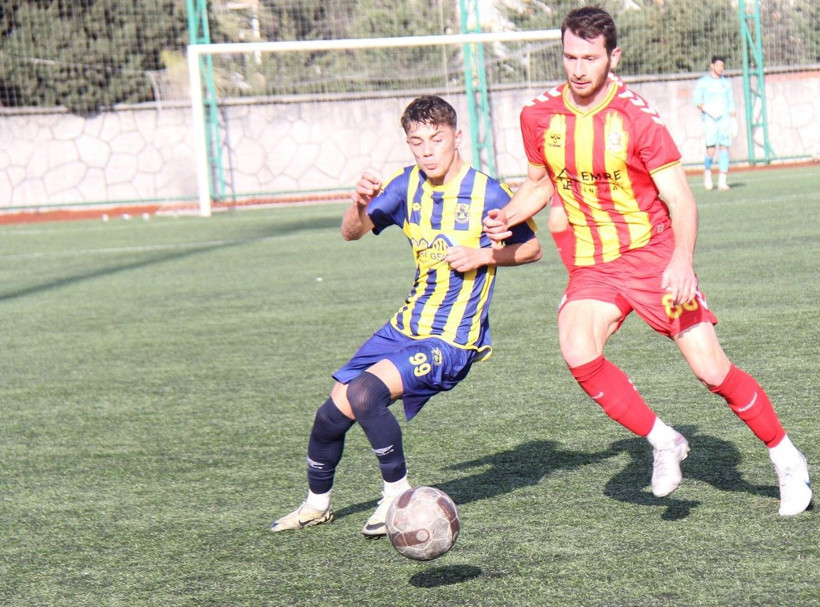 Karamürselspor'un Karasu’yu farklı devirdiği maçın fotoğrafları - Resim: 44