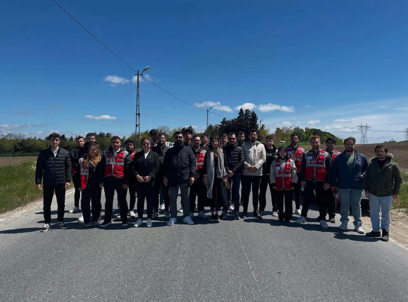 CHP Kocaeli Gençlik Kolları'ndan Cem Aydın'a destek - Resim : 2