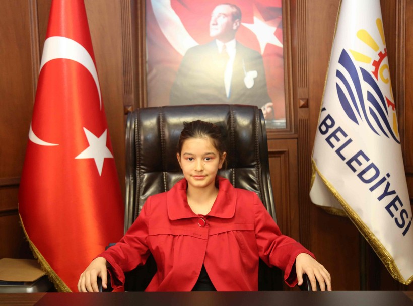 Ali Yıldırım Sezer koltuğunu devretti - Resim : 3