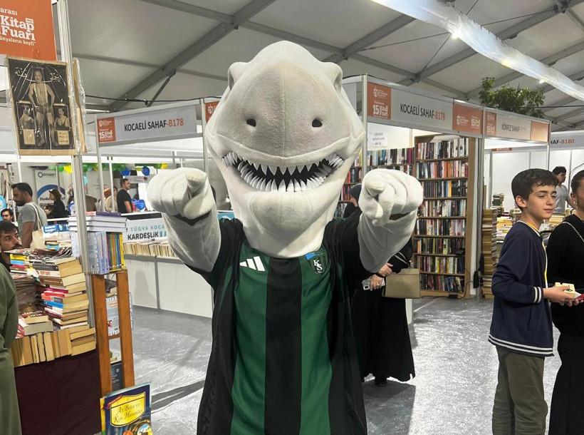 Kitap Fuarı’nda Kocaelispor ilgisi - Resim : 6
