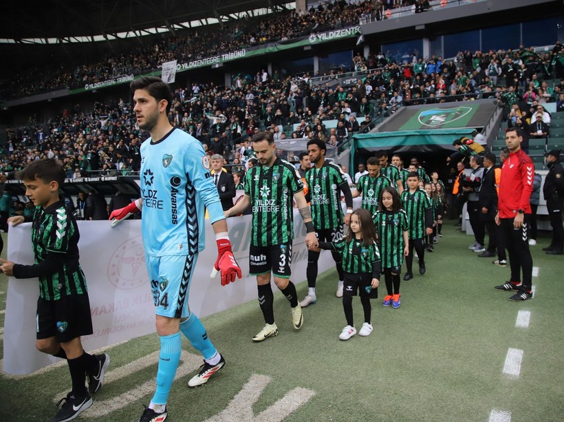 Kocaelispor – Boluspor maçı foto galeri - Resim: 18