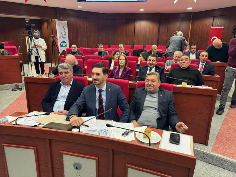 2025’in ilk İzmit Meclisi’nde Fatma Kaplan Hürriyet yok! Küçükkaya vekalet edecek - Resim : 3
