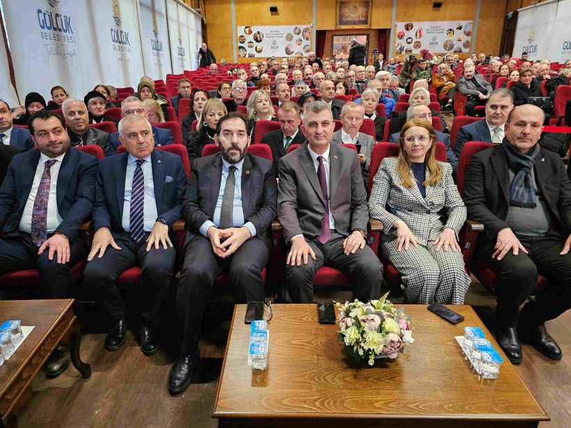 Gölcük Kent Konseyi Başkanı Fatih Bayram oldu - Resim : 1