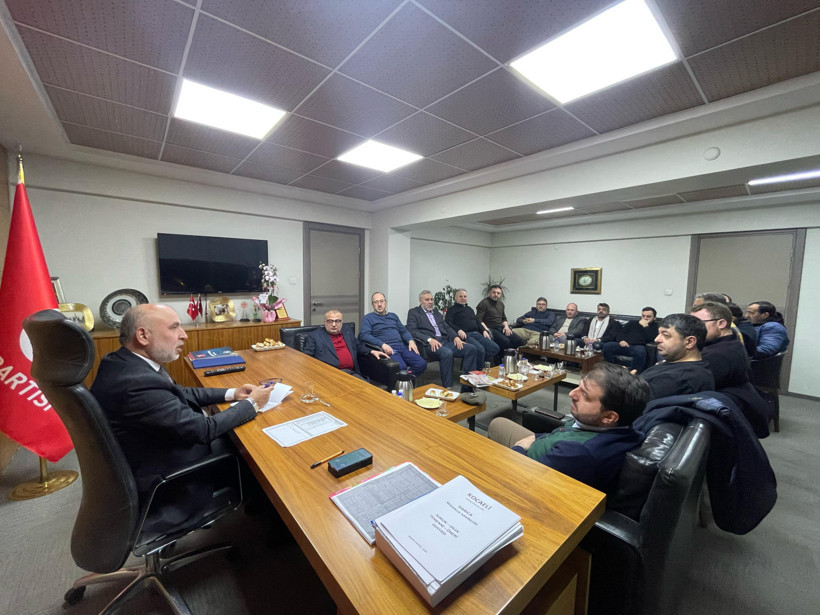 Recep Sarıdoğan Başkanlık Divanı ile ilk toplantısını gerçekleştirdi - Resim : 2