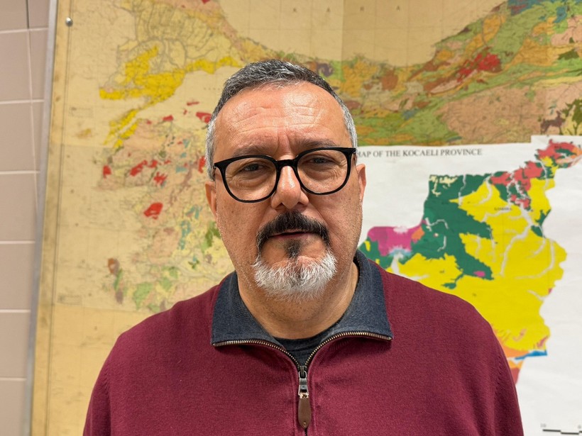 Uzmanından önemli uyarı… Kocaeli'deki metan gazı 3 gündür yanıyor! - Resim : 2