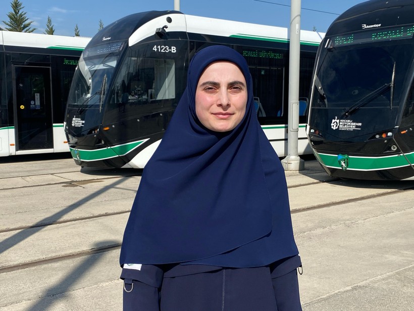Kocaeli'nin ilk ve tek kadın vatmanı! - Resim : 1