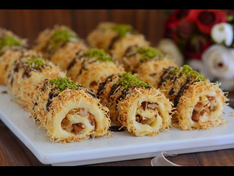 GELİNİM MUTFAKTA KADAYIFLI BAYRAM SARMASI TARİFİ 31 Mart | Kadayıflı Bayram Sarması Nasıl Yapılır? - Resim : 1