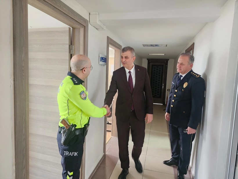 Ali Yıldırım Sezer, Türk Polis Teşkilatı'nın kuruluşunun 180. yıl dönümünü kutladı - Resim : 3
