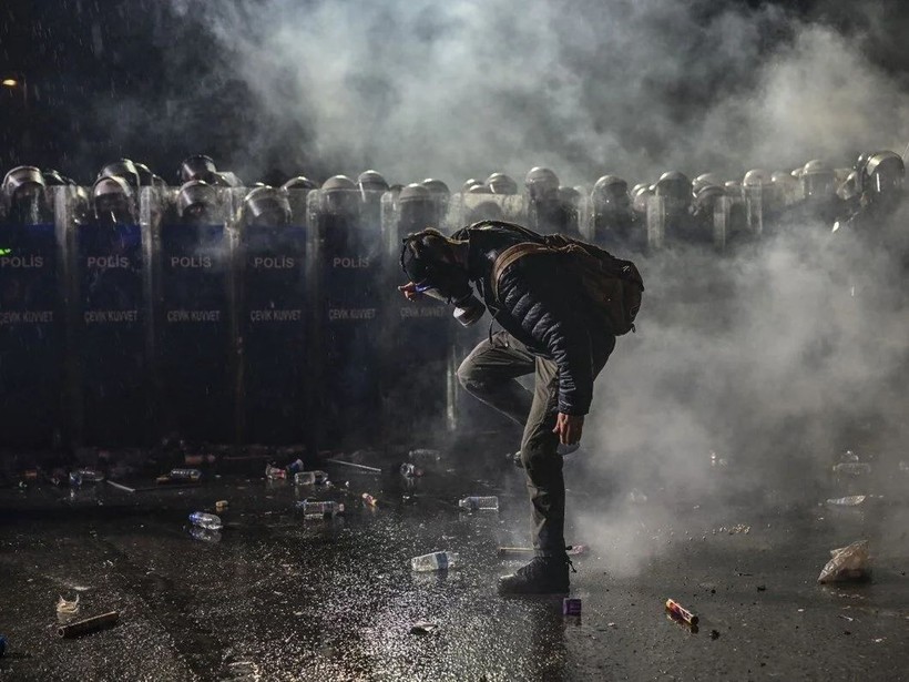 Saraçhane protestolarında tahliyeler sürüyor: 3 kişi serbest bırakıldı - Resim: 2