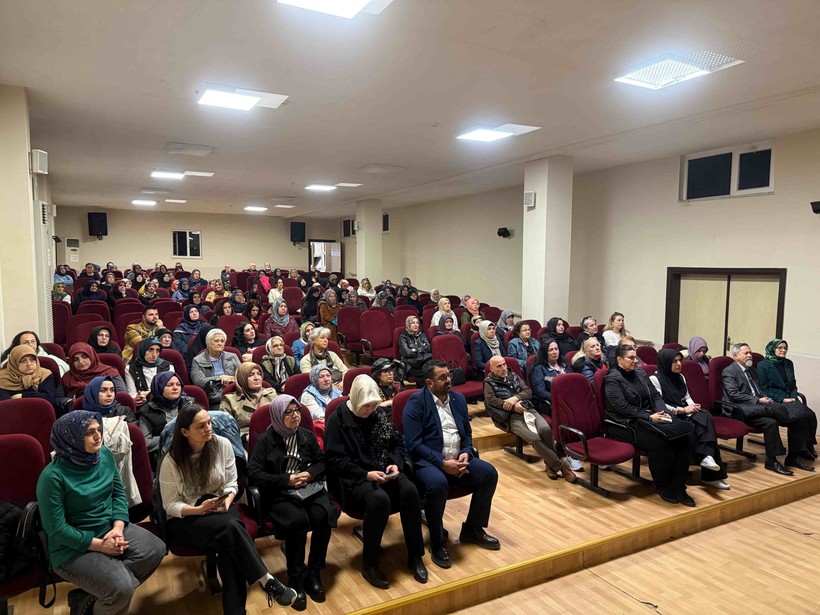 Gölcük'te kanser ve sağlık okuryazarlığı eğitimi düzenlendi - Resim : 1
