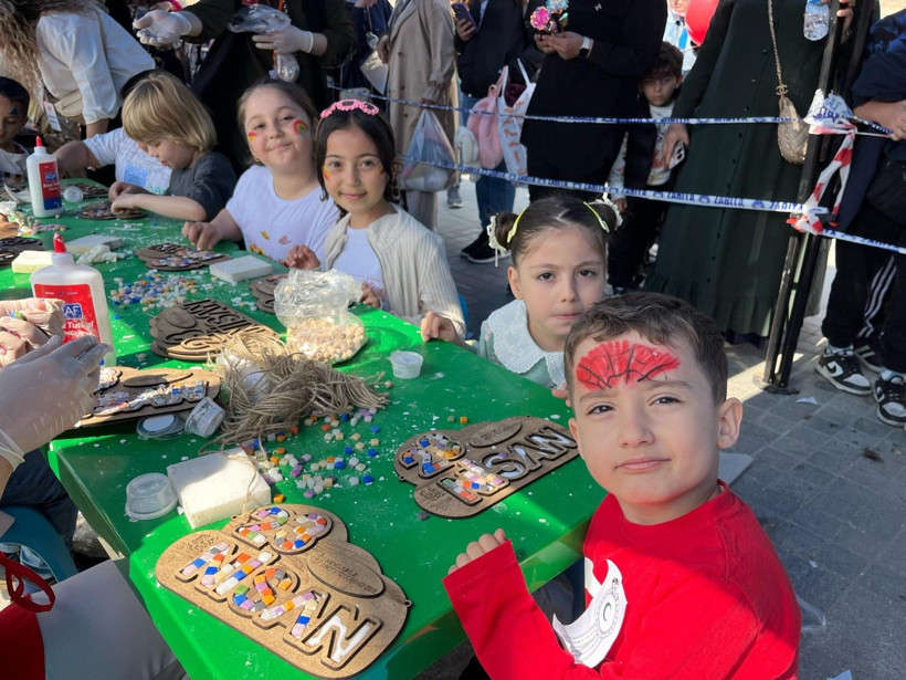 Gebze Kent Meydanı çocuk sesleriyle şenlendi - Resim: 4