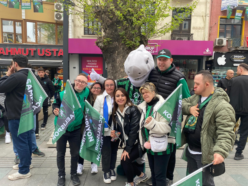 Kocaelispor Kulübü şampiyonluğu kutluyor! - Resim : 2