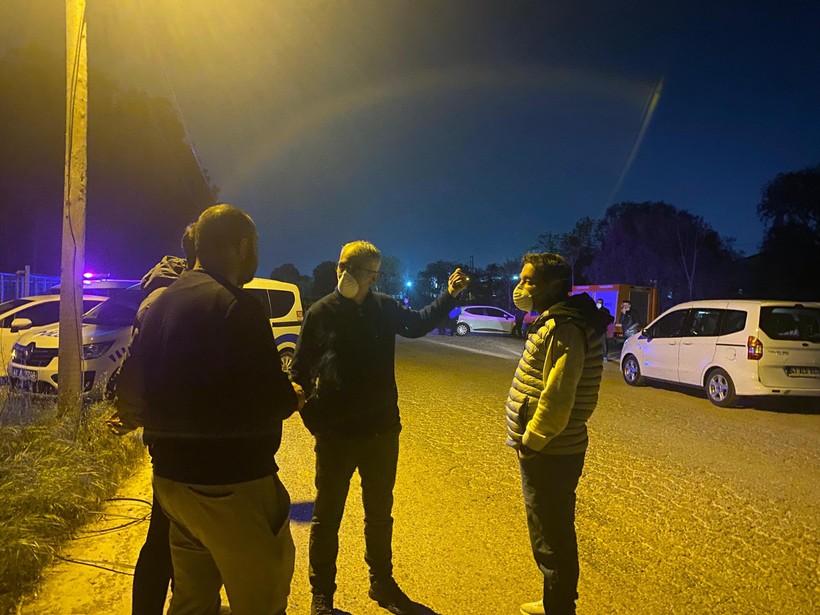 Mahalleyi saran koku ekipleri harekete geçirdi! - Resim : 1