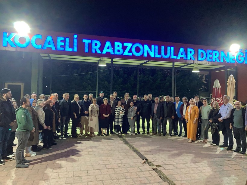Sezer Komsuoğlu, Trabzonlu Gençler’in konuğu oldu: “Yeni nesil rektörlerin en başarılısı Zafer Bey” - Resim : 4