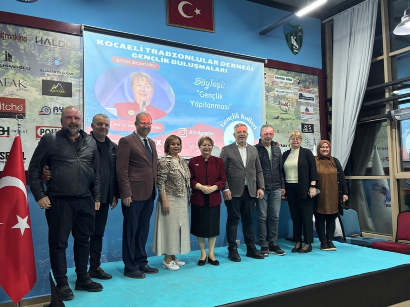 Sezer Komsuoğlu, Trabzonlu Gençler’in konuğu oldu: “Yeni nesil rektörlerin en başarılısı Zafer Bey” - Resim : 3