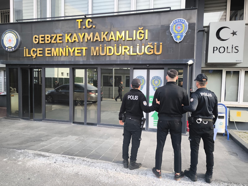 Hırsızlık suçundan aranan şahsa operasyon! - Resim : 1