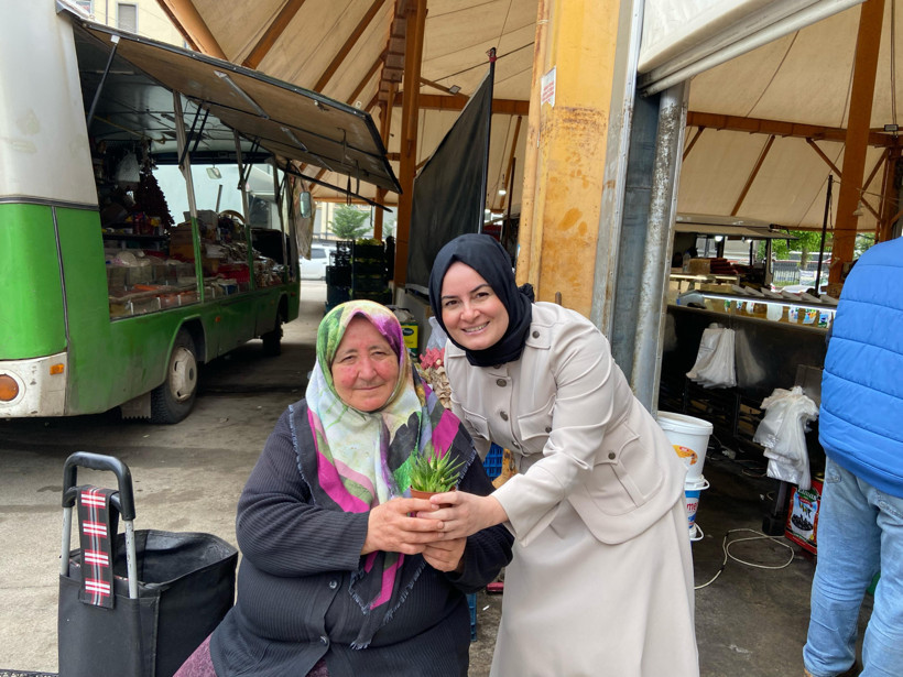 Pınar Atabay’dan kadınlar için anlamlı jest! - Resim : 2