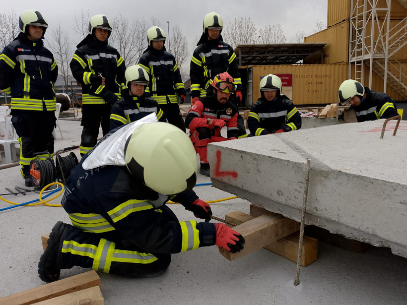 Kocaeli'de yeni itfaiye erleri göreve hazır! - Resim : 1