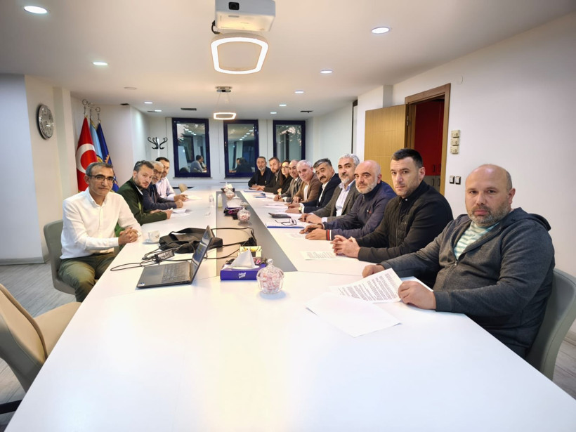 Greve saatler kala sözleşme imzalandı! İşçilere vergi ve maaş zammı müjdesi - Resim : 3