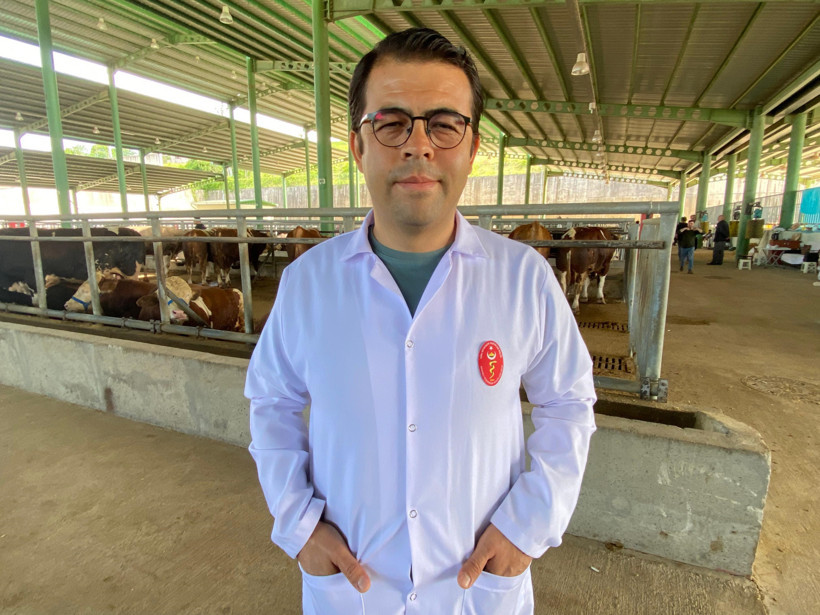 Mehmet Bostancı Kurban Bayramı öncesi uyardı: Sokak ve mahalle aralarında kesilmemeli! - Resim : 1