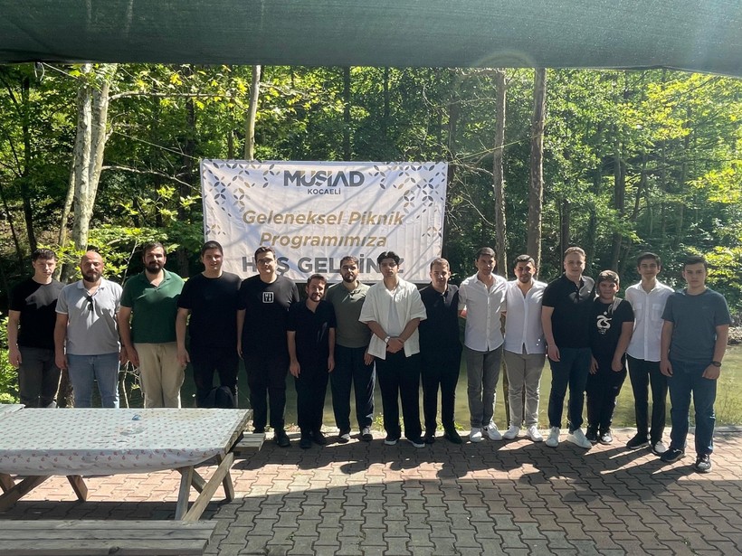 MÜSİAD Kocaeli’den bayramın 4. günü anlamlı buluşma - Resim : 1