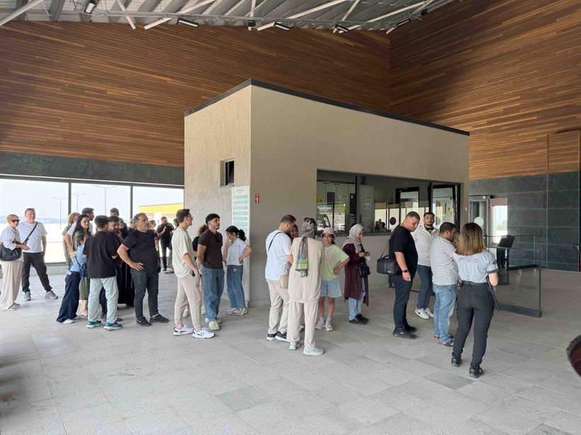 Vatandaşlar Kurban Bayramı'nda teleferiğe akın etti! - Resim : 1
