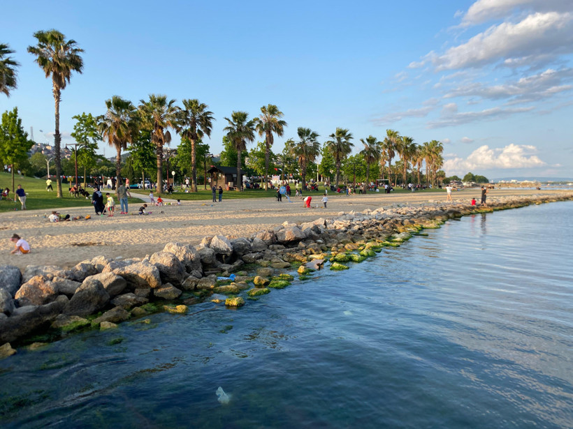 Sıcaklıklar artınca ortaya çıktı... Sekapark'ta dev yılan! - Resim : 3