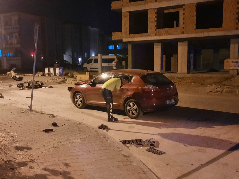 Otomobille çarpışan motosikletin sürücüsünden acı haber! - Resim : 1