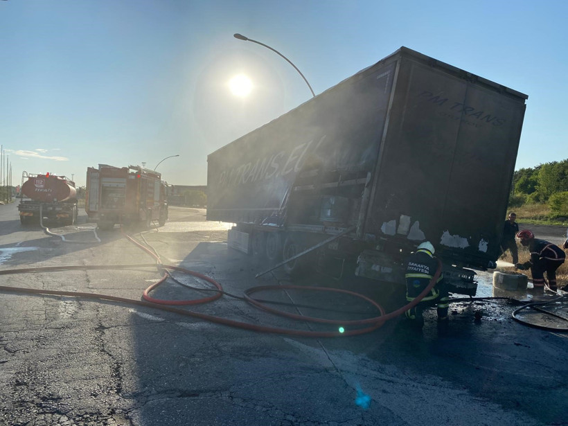 Anadolu Otoyolu'nda korku dolu anlar... Alev topuna döndü! - Resim : 1