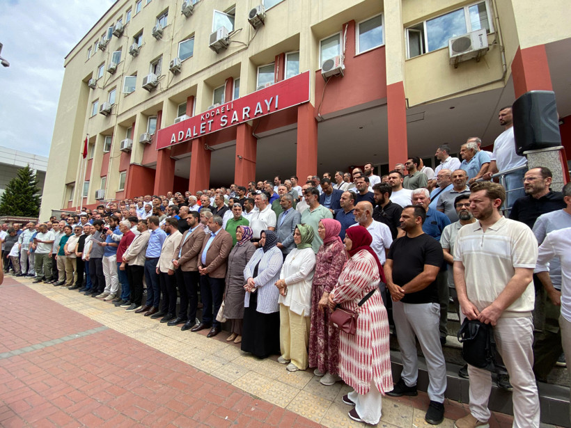 Kocaeli’den Leman'a suç duyurusu! "Tek önder Peygamber" - Resim : 3