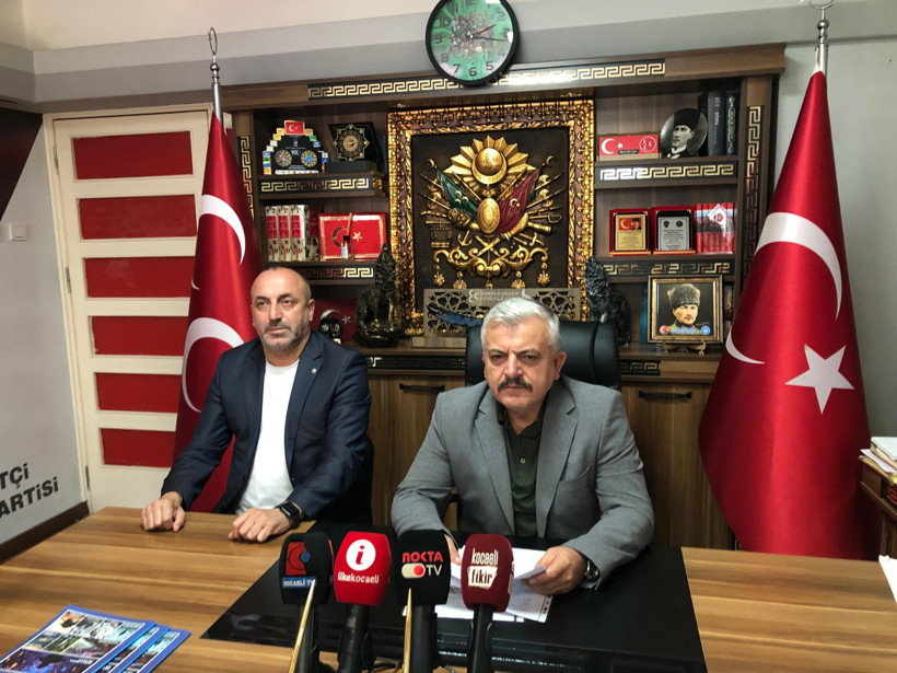 Tuncay Batı’dan istifa haberlerine çok sert tepki: Biri Büyükşehir Belediye başkanını tehdit etti - Resim : 1