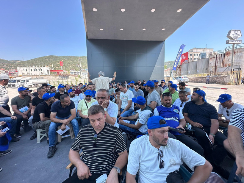 Grevdeki Gübretaş işçisi bu kez ders dinledi! - Resim : 1