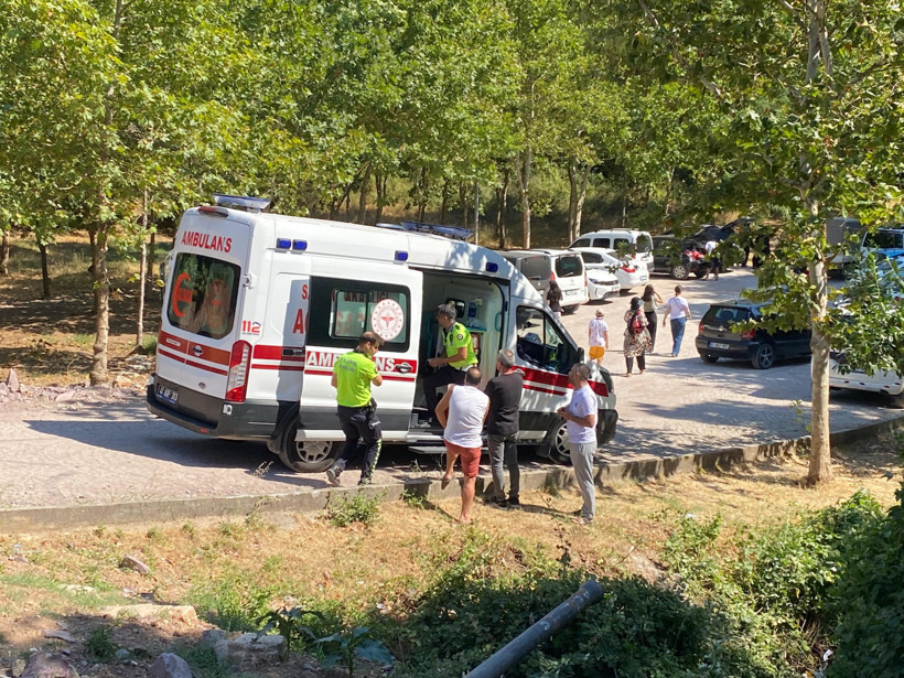 Film sahnelerini aratmayan kaza... 7 metreden uçtu! - Resim : 5