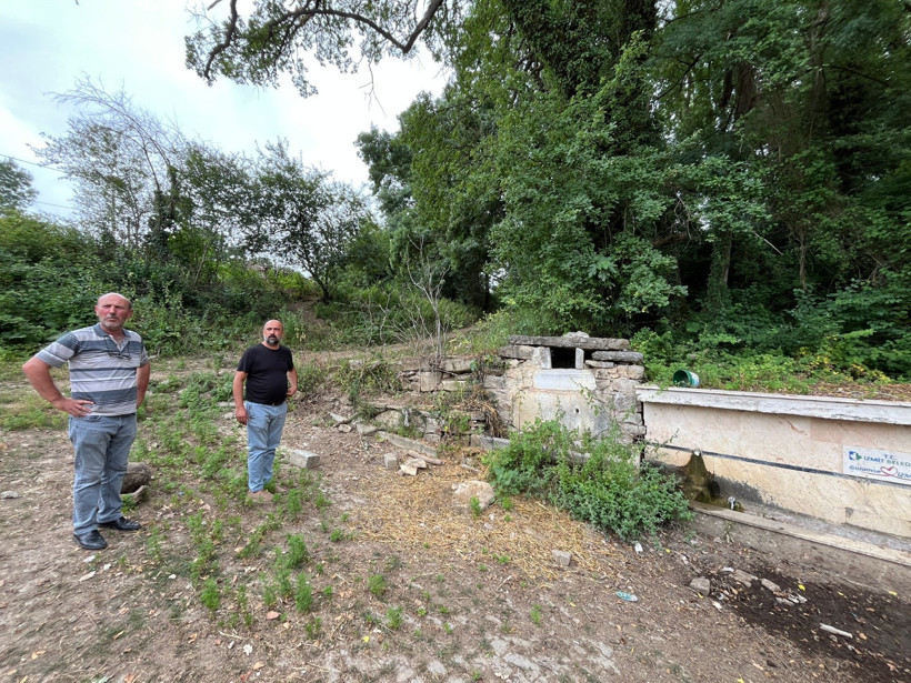 Geçmişi 700 yıla dayanıyor: İşte İzmit’teki tarihi çeşmenin içler acısı hali! - Resim : 6