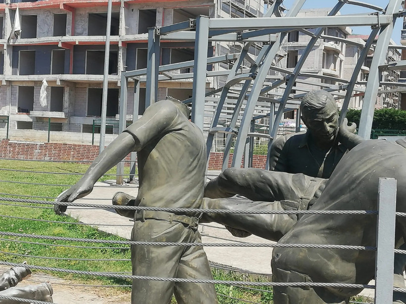 15 Temmuz Parkı artık yok… Önce kaderine terk edildi şimdi ise bilim merkezi oluyor - Resim : 8