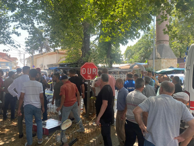 Cuma namazı çıkışı kurşun yağdırdı: Yaralılar var! - Resim : 4