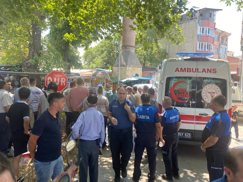 Cuma namazı çıkışı kurşun yağdırdı: Yaralılar var! - Resim : 1