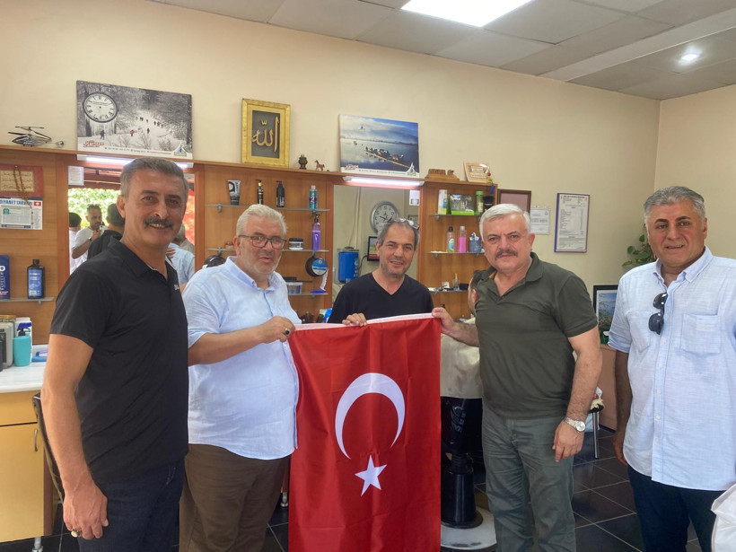 Tuncay Batı: Milletimizin yanındayız - Resim : 1