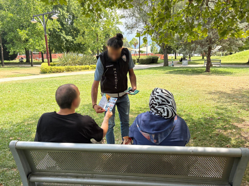 Kocaeli’de 850 kişiye uyuşturucuyla mücadele eğitimi - Resim : 2