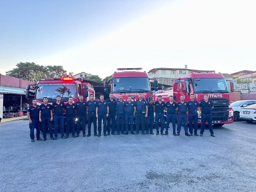 Kocaeli İtfaiyesi Çanakkale'ye gitti - Resim : 1