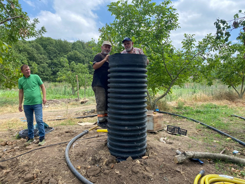 Çiftçiler şaşkın! Geleneksel yöntemler ile su arıyorlar - Resim : 5