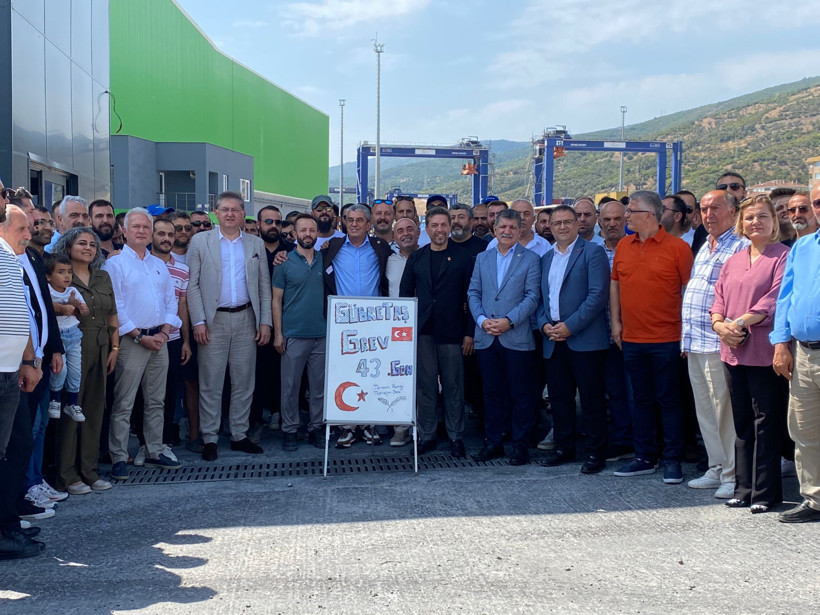 Gökhan Günaydın Gübretaş grevine sırtını dönen vekillere seslendi: Halkın vekili değilsiniz! - Resim : 1