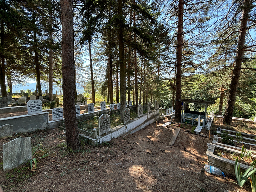 Depremde ailesini kaybeden ambulans şoförü: Mahşer günü gibiydi - Resim : 3