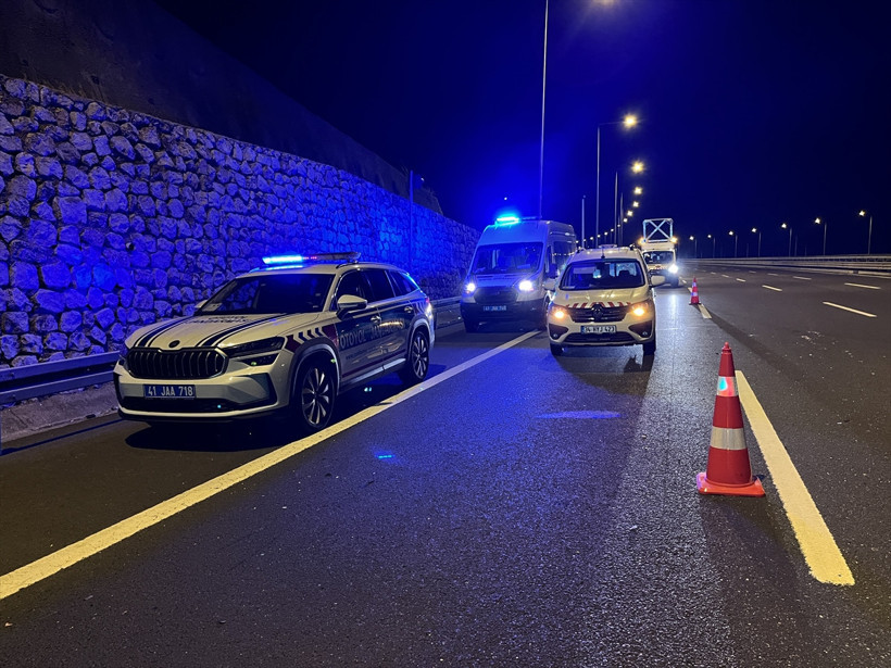 Kuzey Marmara Otoyolu'nda feci kaza! Kaçmaya çalışırken... - Resim : 1