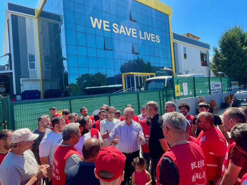 Omsa Metal’e Nail Çiler desteği! Günlerdir direnmeye devam ediyorlar - Resim : 1