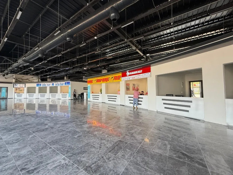 Ahmet Çalık’tan Tahir Büyükakın’a: Teşekkür ediyoruz ama yetmez diyoruz - Resim : 1