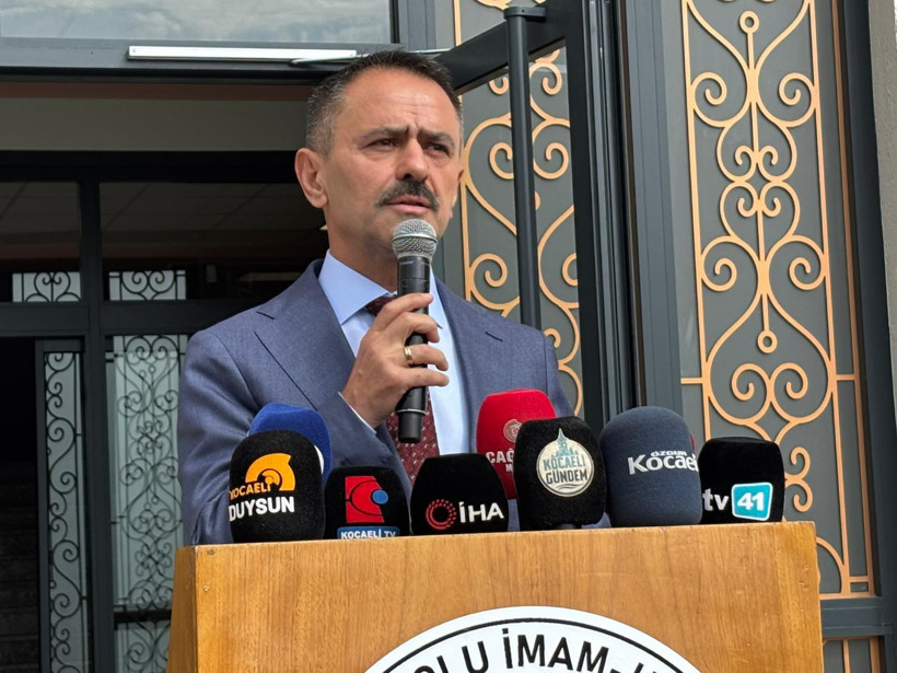 İlk ders zili çaldı: Binlerce öğrenci ders başı yaptı! - Resim : 1