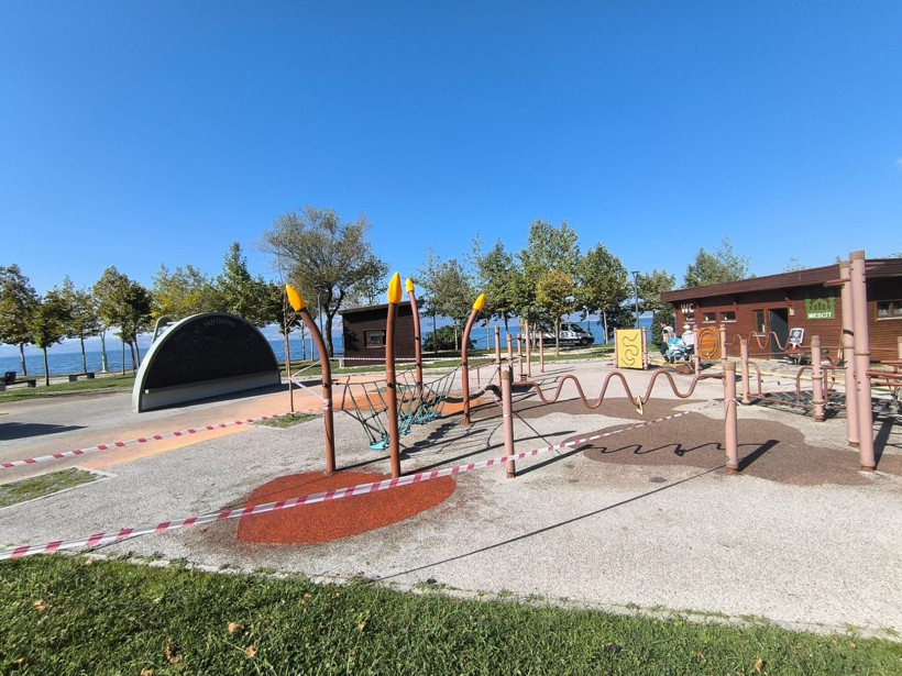 Karamürsel Ereğli Aktif Park’ın zemini yenilendi - Resim : 1