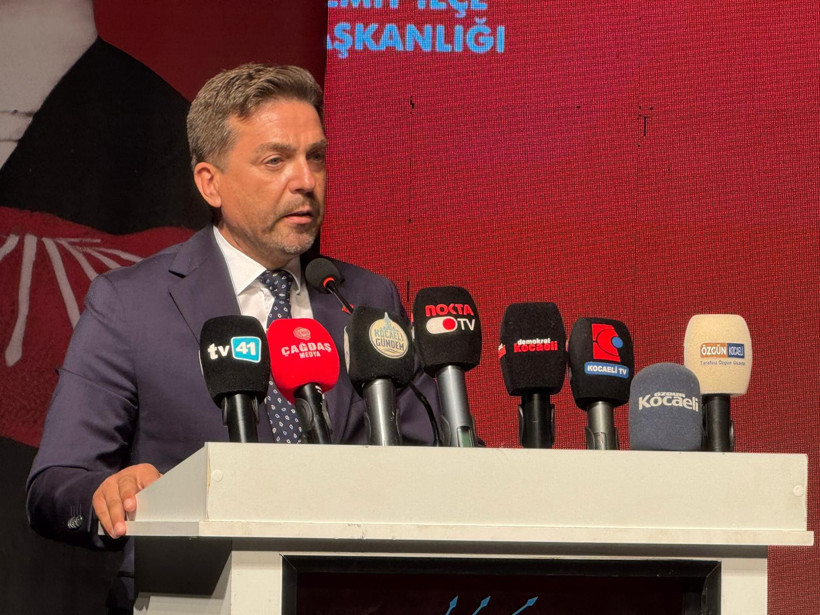 Bülent Sarı: Koltuk sevdalılarına partiyi bırakmayacağız - Resim : 2