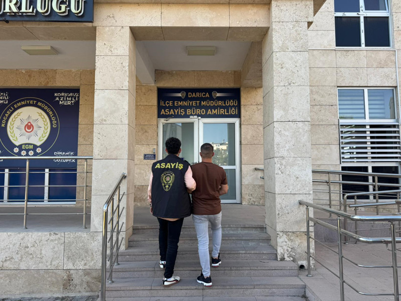 Aranan 3 kişi aynı ilçede yakalandı! - Resim : 1